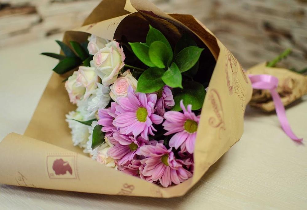 Букет цветов из: Розы и Хризантемы в Большое Нагаткино