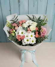 Букет цветов из:  Розы, Лизиантусы и Хризантемы в Большое Нагаткино