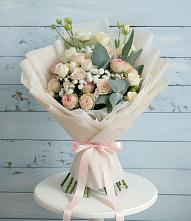 Букет цветов из:  Розы и Лизиантусы #REPLACE_PRED# Большое Нагаткино