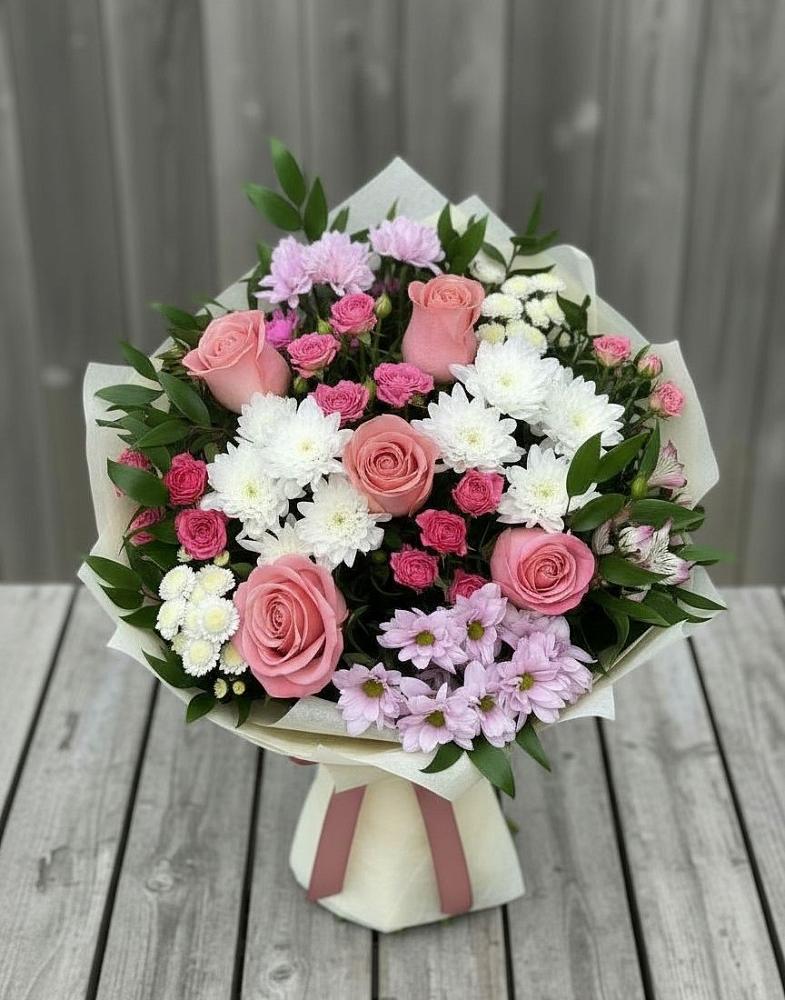 Букет цветов из: Альстромерии, Гвоздики, Розы и Хризантемы в Большое Нагаткино