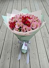 Букет цветов из:  Альстромерии в Большое Нагаткино
