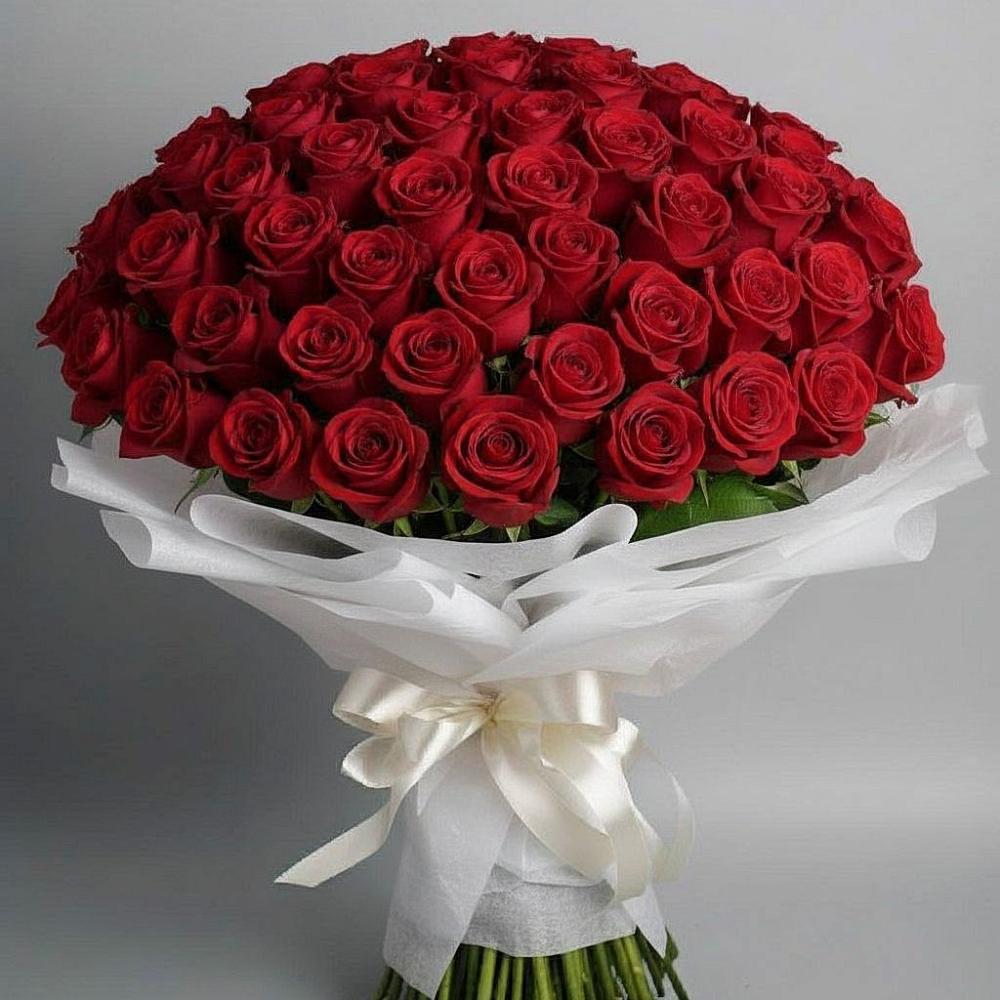 Букет 101 Красная роза Блэк Мэджик в Большое Нагаткино