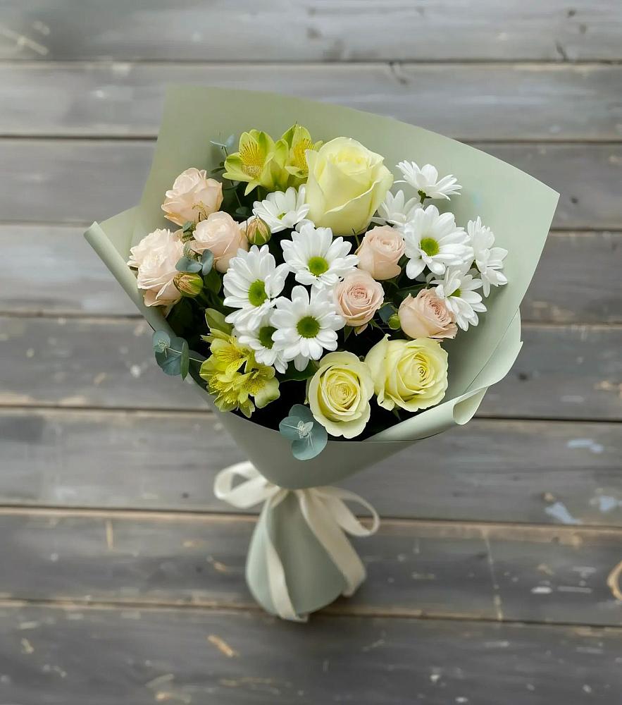Букет цветов из: Альстромерии, Розы и Хризантемы в Большое Нагаткино