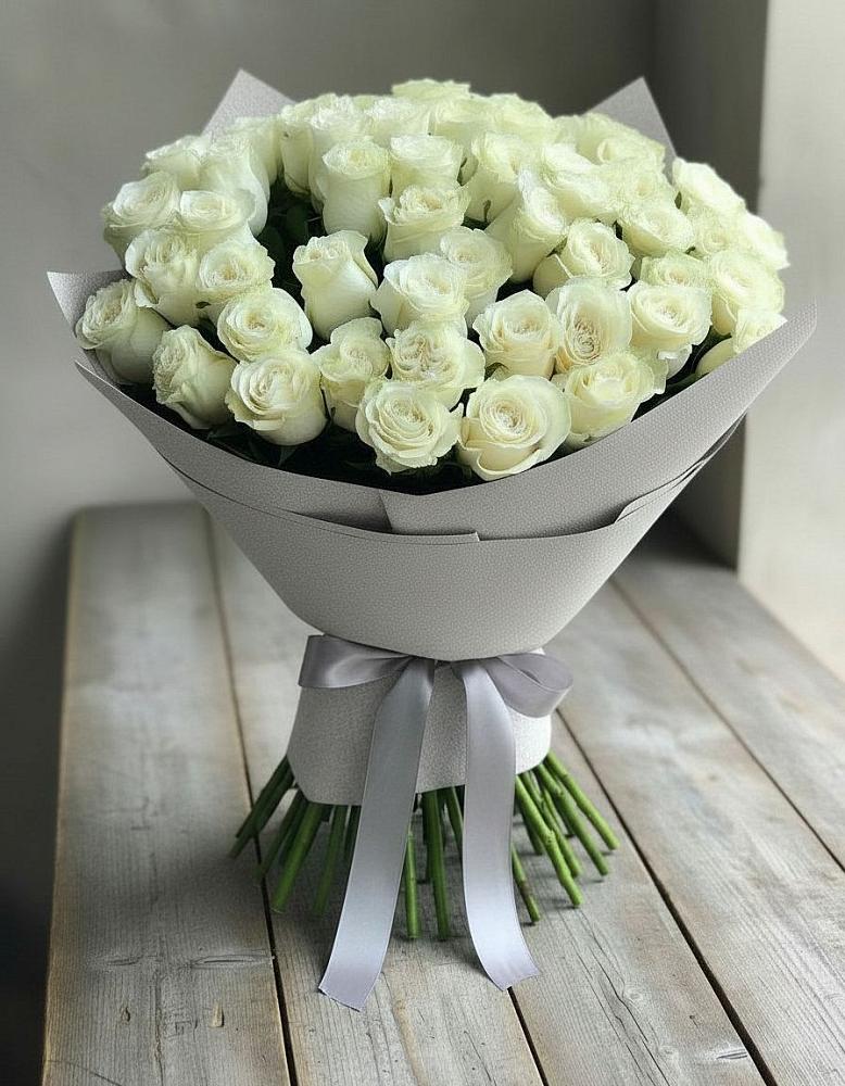 Букет 35 Белых роз в Большое Нагаткино