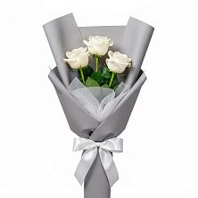 Букет 3 белые розы в Большое Нагаткино
