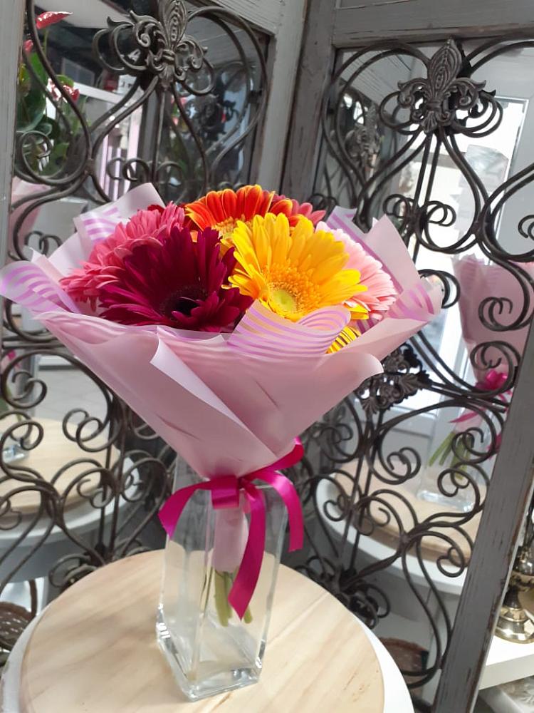 Букет цветов из: Герберы в Большое Нагаткино