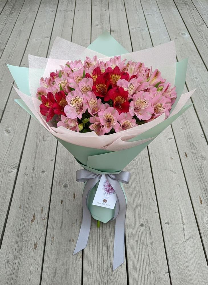 Букет цветов из: Альстромерии в Большое Нагаткино