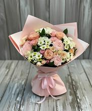 Букет цветов из:  Гвоздики, Розы и Хризантемы в Большое Нагаткино