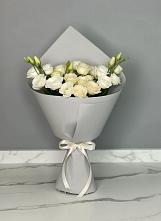 Букет цветов из:  Розы и Лизиантусы в Большое Нагаткино